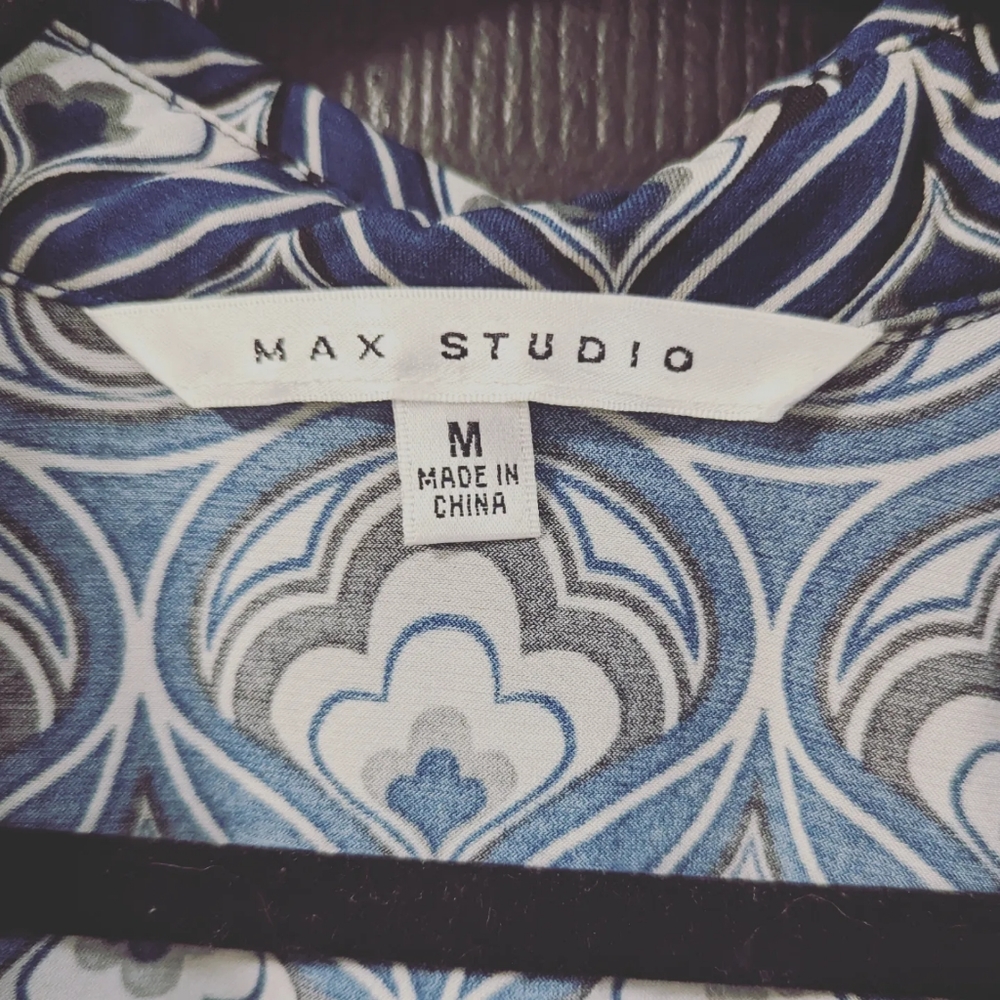 Max Studio Pattern Dress - Picture 2 of 2